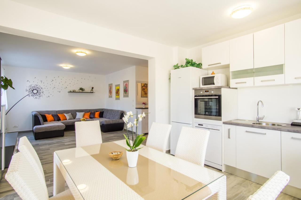 PUY Casa Matea - 90 M From The Sea, New Private Swimming Pool 아파트 외부 사진